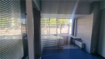 Spatiu comercial versatil in Centrul Civic - foto 7