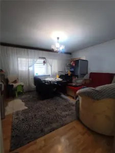 Apartament 3 camere zona Cantacuzino - Ploiesti