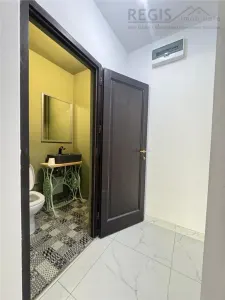 Vanzare spatiu comercial in cartierul Tractorul – 2 studiouri independente - foto 13