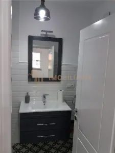 Apartament cu 3 camere ,pretabil pentru birouri - foto 9