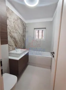 Oferta Rara - Copou - Parc - Apartament 4 camere cu garaj si boxa - foto 9