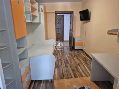 Apartament 3 camere de inchiriat zona Pacurari - Pizza Smile - foto 5