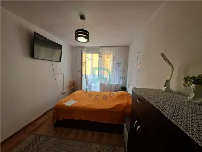 Garsoniera decomandata, etaj intermediar, zona Planete, Astra - foto 5