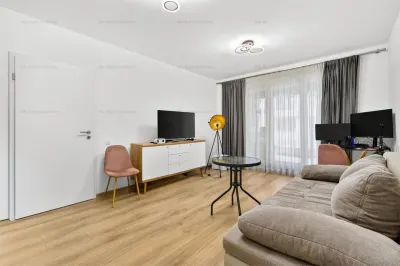 COMISION 0% | QUALIS 2 | AP 2 CAMERE + PARCARE Coresi Mall - foto 3