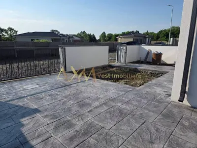 Vanzare 1/2 duplex 3 camere Mosnita Noua - foto 2