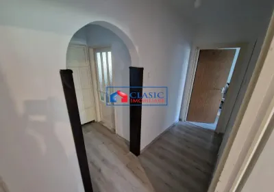 Vanzare apartament 3 camere decomandat Manastur zona Capat Primaverii, Cluj-Napoca - foto 2