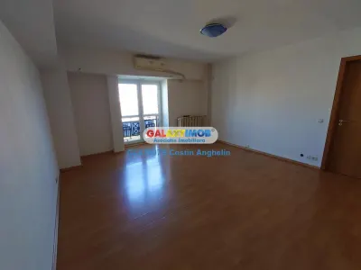 Apartament 2 camere nemobilat - metrou 1 minut - Piata Unirii - foto 3