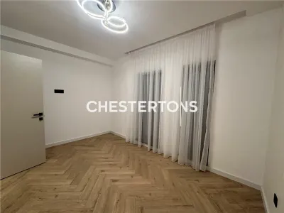 Vila lux +300mp teren , Domnesti - foto 13