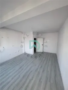 Garsoniera cu gradina proprie 48 mp - SELIMBAR - foto 2