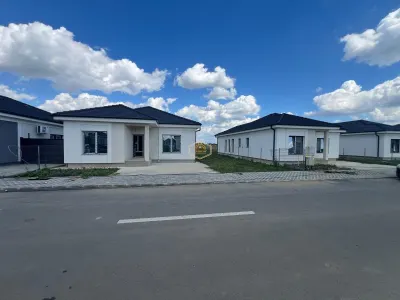 Casa Noua 2025 cu 4 camere | Cartier Casandra - Odoreu - Odoreu