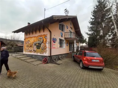 Casa 3 camere,2 bai,7 km de centrul orasului,Bardesti,Targu Mures - foto 2