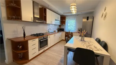 Apartament 3 camere + garaj, zona Moldovei - foto 3