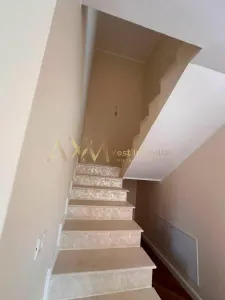 Vanzare 1/2 duplex 5 camere Giroc - foto 11