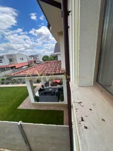 Vanzare 1/2 duplex 5 camere Giroc - foto 10