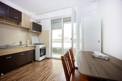 LIBER Apartament 2 camere mobilat si utilat  CARTIER EDITURII LUNCA CETATUII - foto 5
