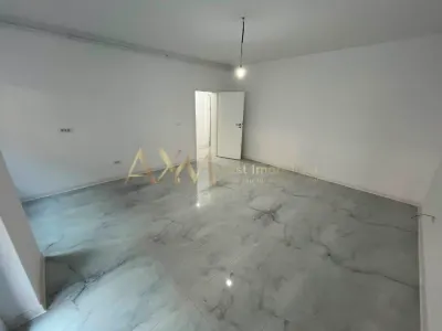 Vanzare apartament 2 camere Giroc - foto 5