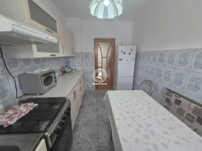 Apartament 3 camere decomandat Pacurari Iasi - foto 8