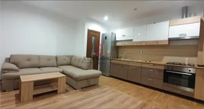 Casa 2 camere, UMF, CENTRAL, curte, renovat, Targu Mures - Targu Mures