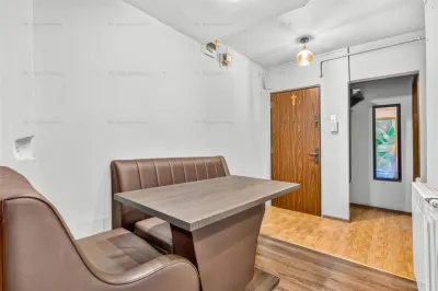Apartament 2 camere | 2 balcoane | decomandat | Codrul Cosminului - foto 8