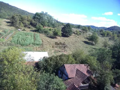 Teren intravilan si cladiri in Lunca - foto 19