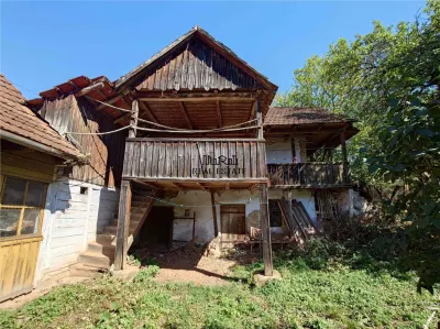 Teren intravilan si cladiri in Lunca - foto 6