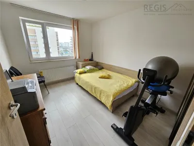 Apartament 2 camere Urban Coresi - foto 7