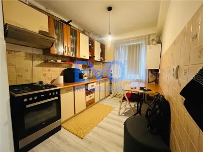APARTAMENT DE VANZARE CU 2 CAMERE, MOBILAT SI UTILAT, PODU ROS - foto 2
