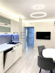 RECO Apartament 3 camere, decomandat - oradea - foto 9