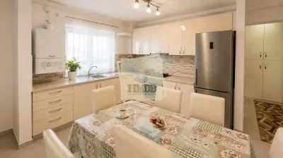 Apartament 3 camere | Etaj 1 | 64mpu | boxa | parcare | Avantgarden - foto 9