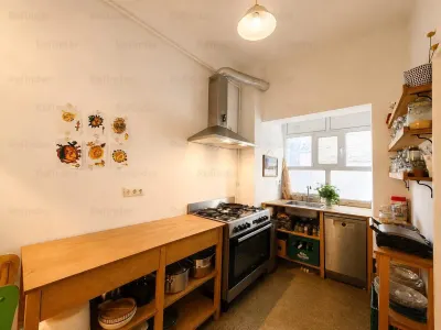 Vanzare vilă S+P+E+M si Pod | Calea Calarasilor | 10 camere | eleganta |  zona superba de case | - foto 7