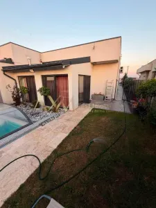 Vanzare 1/2 duplex 4 camere cu piscina incalzita si acoperita Timisoara Calea Urseni - foto 12