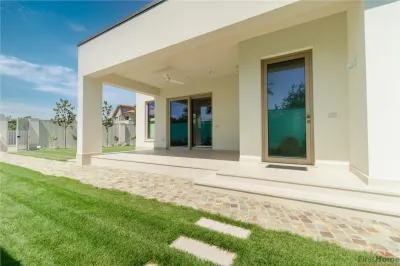 Casa  2026 parter, str Vrancei,construita ''corect'', 400 teren, 165 casa - foto 3