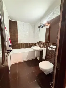 Apartament 3 camere - zona Moldovei - foto 8