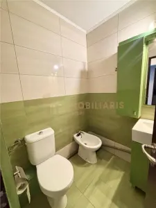 Apartament 3 camere - zona Moldovei - foto 9