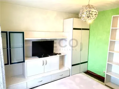 RECO  Apartament cu 3 camere de inchiriat semidecomandat Oradea. - foto 8