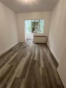 Vanzare apartament 3 camere decomandat 2 bai - renovat complet - foto 8