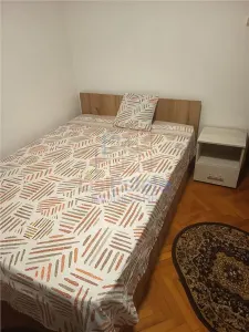 Apartament 3 camere zona Podu Ros - Kaufland - Iasi