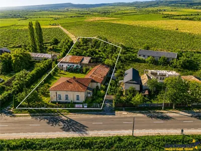 OFERTA REZERVATA! Proprietate unica in zona viticola Odobesti, Vrancea, casa boiereasca cu 4.000 mp de teren intravilan - foto 3