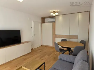 Apartament 3 camere de închiriat | Urban Plaza Brașov | loc de parcare | 2 balcoane - Brasov