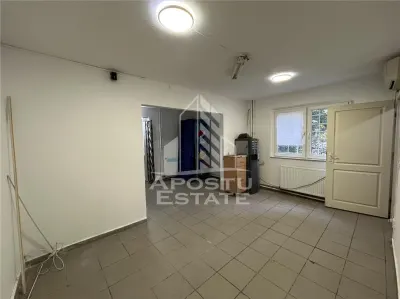 Spatiu comercial de vanzare, 2 camere, Sagului P-ta Doina - Timisoara