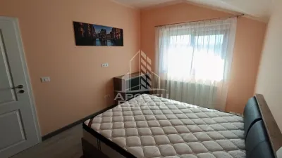 Apartament cu 2 camere de vanzare. complet mobilat, Giroc, Timis - foto 4