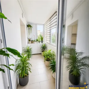 OFERTA REZERVATA!!!Apartament 3 camere, suprafata extinsa, decomandat, zona verde, Triaj, Brasov - foto 4