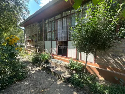 Bocsa Montana, Casa Cocheta de Vacanta sau investitie, Zona Pitoreasca - foto 10