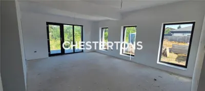 Bucuresti- sect 6_Valea Furcii / Vila premium 5 camere / Curte 520mp / 3 terase/ toate utilitatile - foto 19