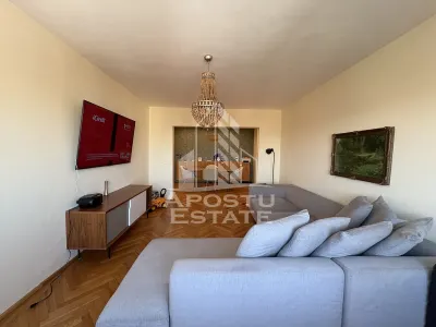 Apartament 3 camere 2 bai, etaj intermediar langa Punctele Cardinale - Timisoara