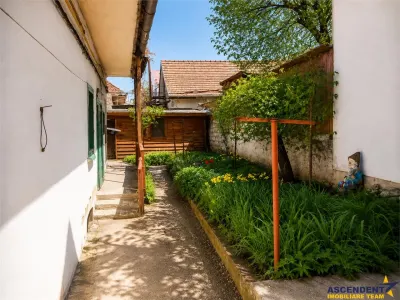Casa individuala cu acces la curte comuna, zona premium – Centrul Civic, Brasov - foto 4