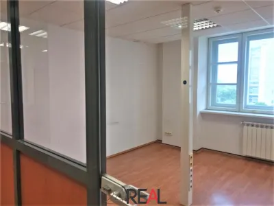 Inchiriere spatii de birouri - foto 13