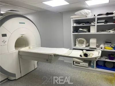 Clinica Medicala de Vanzare Cotroceni - 743 mp | Eroilor | CT + RMN - foto 8