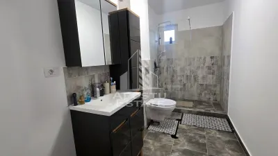 Duplex mobilat de vanzare, 3 camere, 2 bai, teren 400mp, Mosnita Veche - foto 22