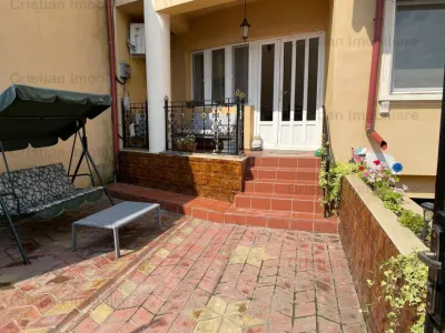 VILA D+ P+2, Centru Vechi, Constructie 2013 - foto 3